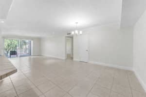 9437 SW 76th St APT V25, Miami, FL 33173, - MLS#A11989281