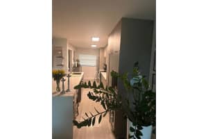 1811 Sabal Palm Dr , Davie, FL 33324 - MLS#A11989282