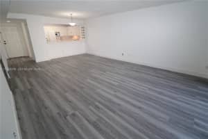 16531 Ne 35th Ave 1 North Miami Beach, FL 33160 - MLS#A11989295