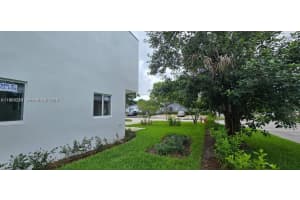 141 Nw 11th St Pompano Beach, FL 33060 - MLS#A11989319