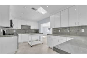 2900 92nd Ave , Miami, FL 33165 - MLS#A11989320