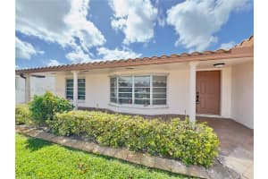 10650 19th St , Pembroke Pines, FL 33026 - MLS#A11989334