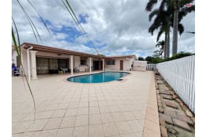 10650 19th St , Pembroke Pines, FL 33026 - MLS#A11989334
