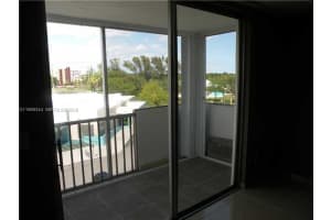 16410 Miami Dr 504 North Miami Beach, FL 33162 - MLS#A11989344