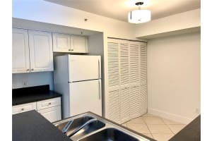 150 Nw 96th Ave 9-207 Pembroke Pines, FL 33024 - MLS#A11989353