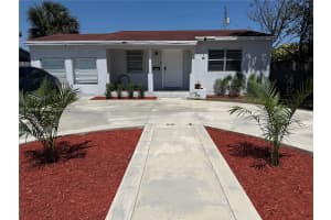 2533 Wiley St , Hollywood, FL 33020 - MLS#A11989412