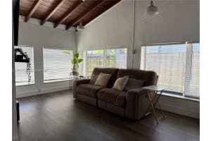 2533 Wiley St , Hollywood, FL 33020 - MLS#A11989412