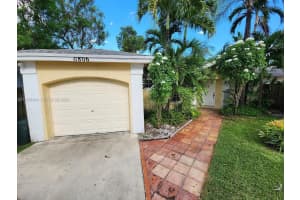 11806 Sw 102nd St, Miami 11806 Sw 102nd St, Miami