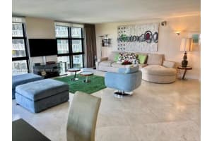 1111 Crandon Blvd C902 Key Biscayne, FL 33149 - MLS#A11989454