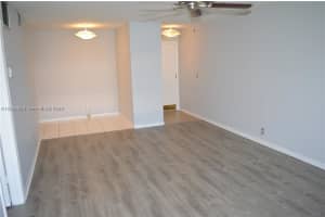 9 Ne 19th Ct 204c Wilton Manors, FL 33305 - MLS#A11989472