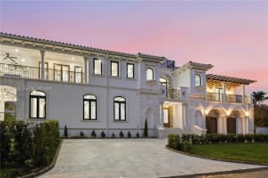 919 92nd St Surfside, FL 33154 - MLS#A11989483