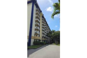 4550 NW 9th St APT 505E, Miami, FL 33126, - MLS#A11989486