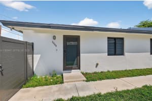 2490 44th St , Miami, FL 33142 - MLS#A11989487