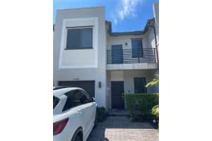 20548 Ne 5th Pl Miami, FL 33179 - MLS#A11989491