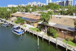 2619 S Parkview Dr Hallandale Beach, FL 33009 - MLS#A11989508