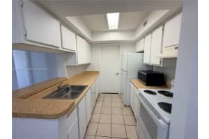 Building 1, 5720 Rock Island Rd APT 400, Tamarac, FL 33319, - MLS#A11989518