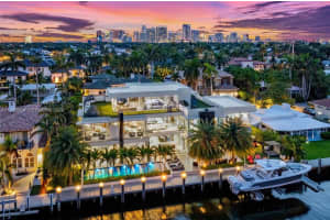 650 Royal Plaza Dr, Fort Lauderdale