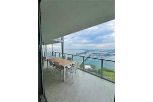 1100 Biscayne Blvd 5804, Miami