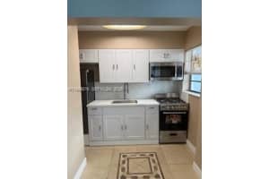 321 Wilson St A204 Hollywood, FL 33019 - MLS#A11989579