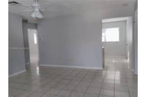 1717 Shenandoah St 2 Hollywood, FL 33020 - MLS#A11989585