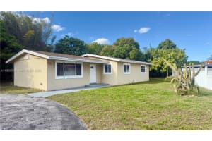 1125 Nw 16th Ct 1125 Fort Lauderdale, FL 33311 - MLS#A11989589