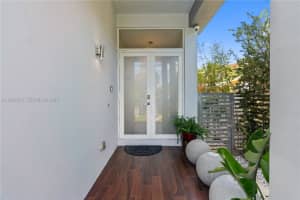 2420 Sw 16th Ct 2420 Miami, FL 33145 - MLS#A11989595