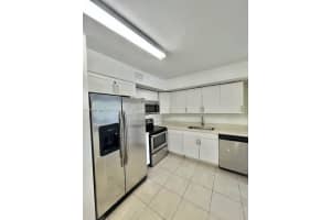 3690 N 56th Ave 902, Hollywood