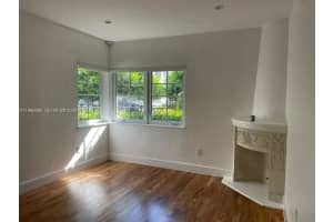 727 14th Pl 1 Miami Beach, FL 33139 - MLS#A11989659