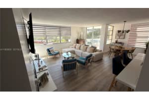 1351 Ne Miami Gardens Dr 325e Miami, FL 33179 - MLS#A11989660