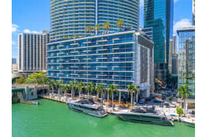 200 Biscayne Boulevard Way 3707 Miami, FL 33131 - MLS#A11989693