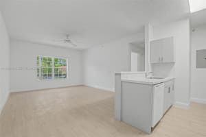 7000 SW 80th St #103, Miami, FL 33143, - MLS#A11989703