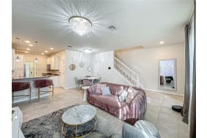 1240 Eucalyptus Dr 4 Hollywood, FL 33021 - MLS#A11989719