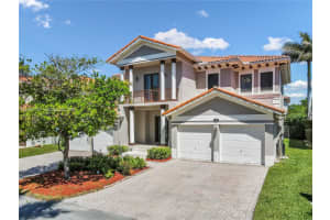 7965 Sw 195th St, Cutler Bay