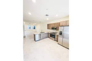 6425 103rd Pl , Doral, FL 33178 - MLS#A11989734