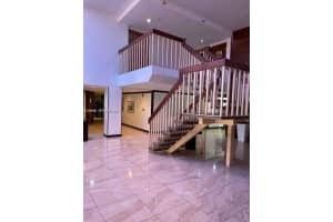 17890 W Dixie Hwy 702 Hwy 702 North Miami Beach, FL 33160 - MLS#A11989740