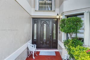 11501 Sw 9th Ct Pembroke Pines, FL 33025 - MLS#A11989751