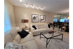 3774 Inverrary Blvd 103p, Lauderhill