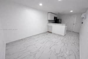 MLS# A11989766, Hollywood, Florida 33021