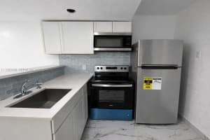 MLS# A11989766, Hollywood, Florida 33021