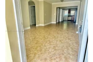 350 E 58th St Hialeah, FL 33013 - MLS#A11989771