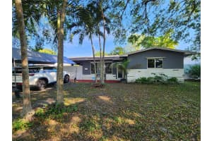 6721 Garfield St , Hollywood, FL 33024 - MLS#A11989778