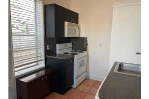 1027 Pennsylvania Ave 203 Miami Beach, FL 33139 - MLS#A11989789