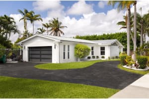 17520 89th Ave , Palmetto Bay, FL 33157 Sold 06/12/26
