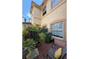 809 Nw 170th Ter 26 Pembroke Pines, FL 33028 - MLS#A11989796