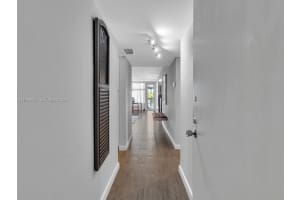 3375 N Country Club Dr APT 208, Aventura, FL 33180, - MLS#A11989800