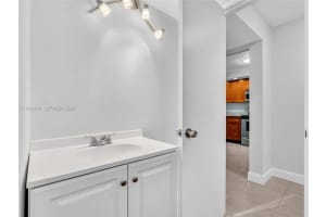 1770 NE 191st St Apt 500-1, Miami, FL 33179, - MLS#A11989810