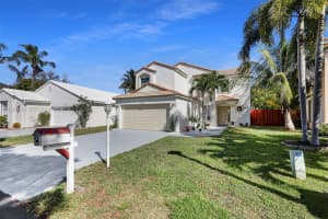 104 Wedgewood Lks S Green Acres, FL 33463 - MLS#A11989819