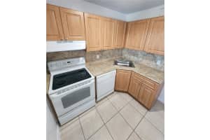 10900 Sw 196th St 427 Cutler Bay, FL 33157 - MLS#A11989833