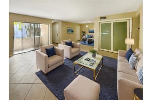 9454 Sw 77th Ave S1 Miami, FL 33156 - MLS#A11989863