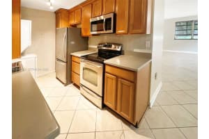 9454 Sw 77th Ave S1 Miami, FL 33156 - MLS#A11989863